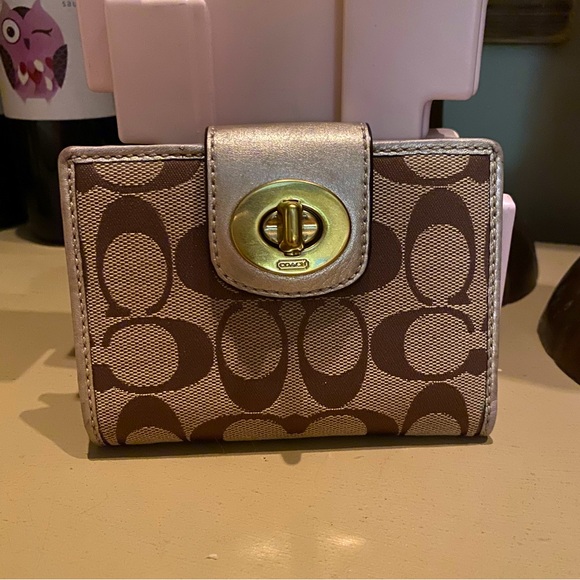 Coach Handbags - Coach Signature Wallet